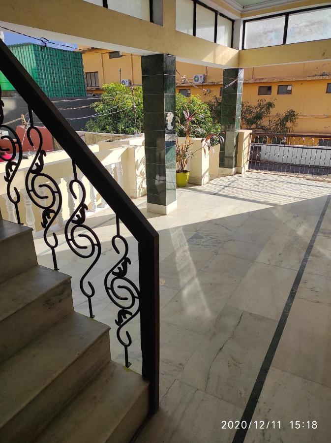 Yogi Home Stay Rishīkesh Εξωτερικό φωτογραφία